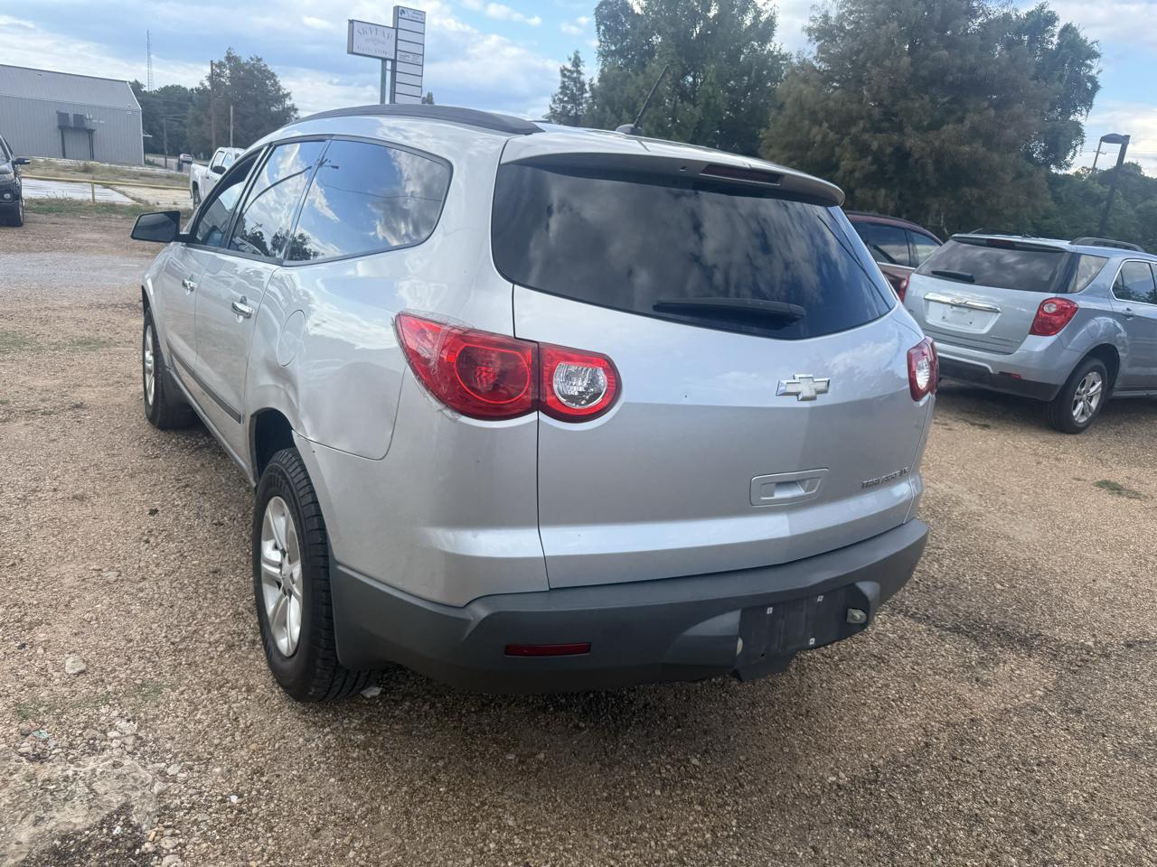 Chevrolet Traverse LS FWD w/PDC 2012