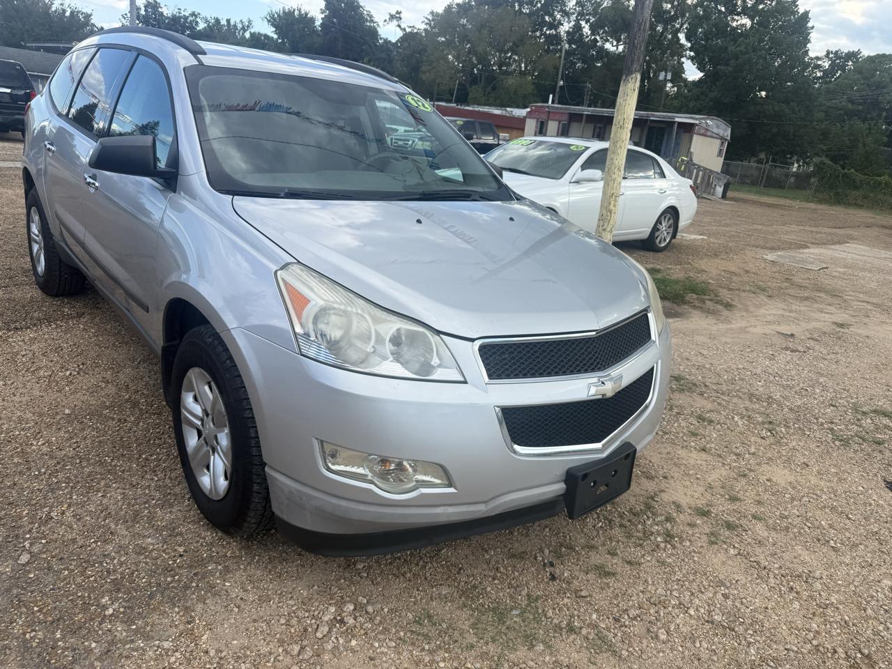 Chevrolet Traverse LS FWD w/PDC 2012