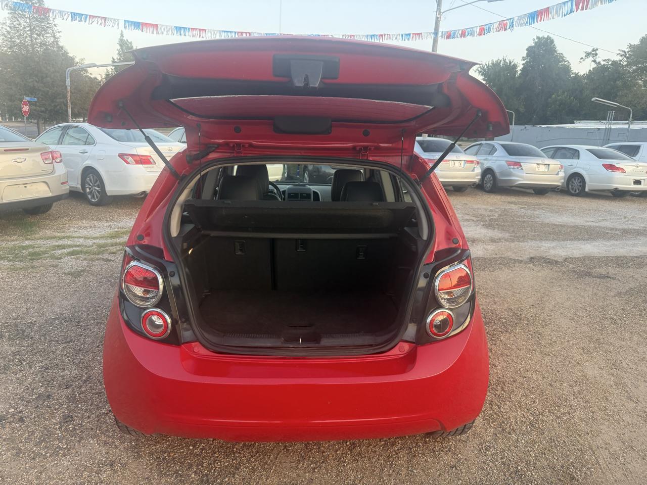 Chevrolet Sonic LTZ Auto 5-Door 2013