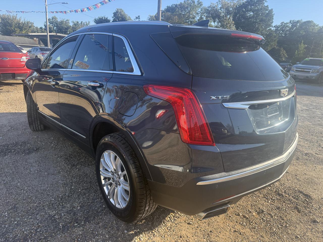 Cadillac XT5 Base 2018