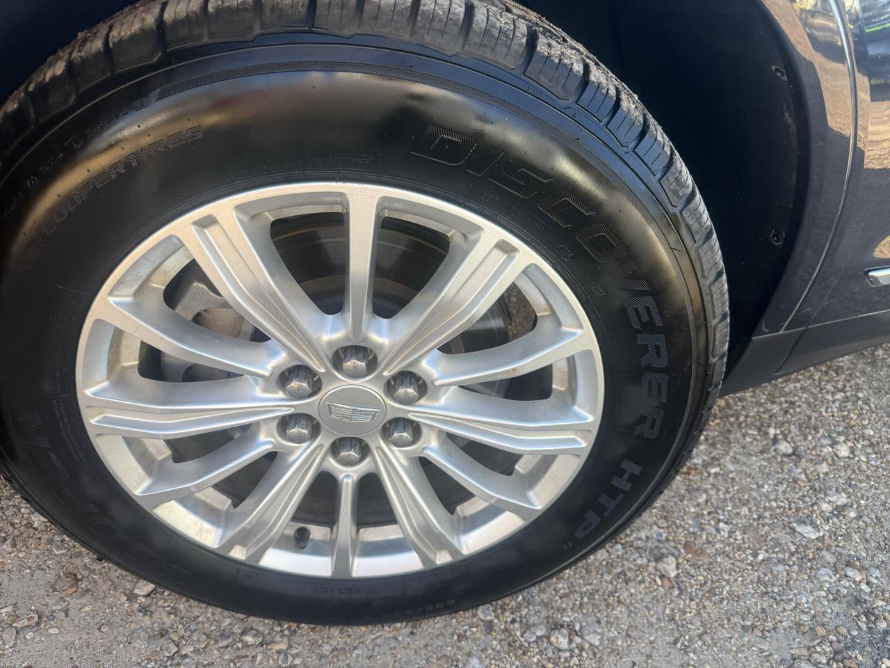 Cadillac XT5 Base 2018