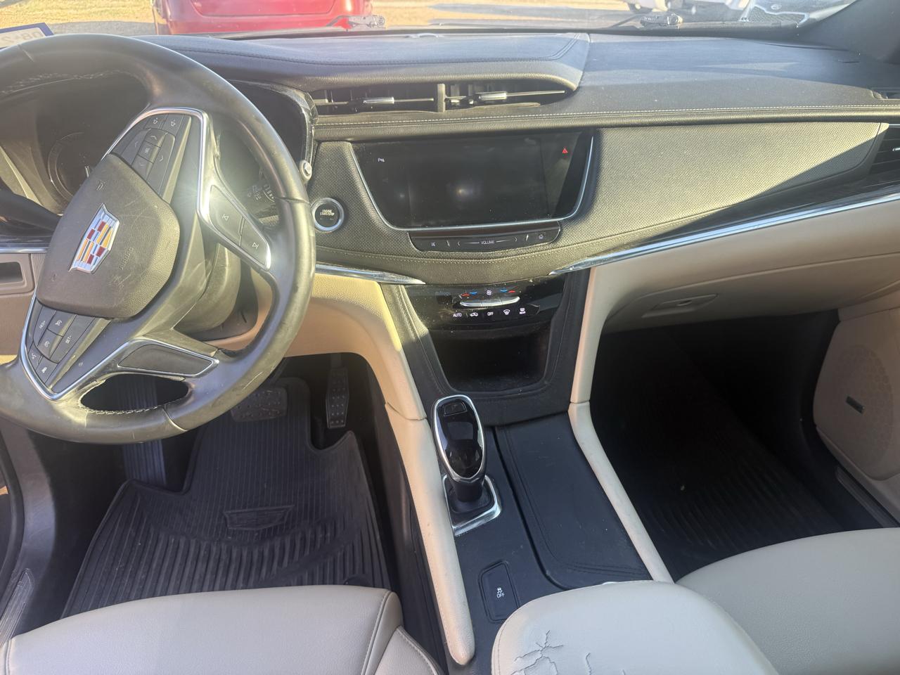 Cadillac XT5 Base 2018