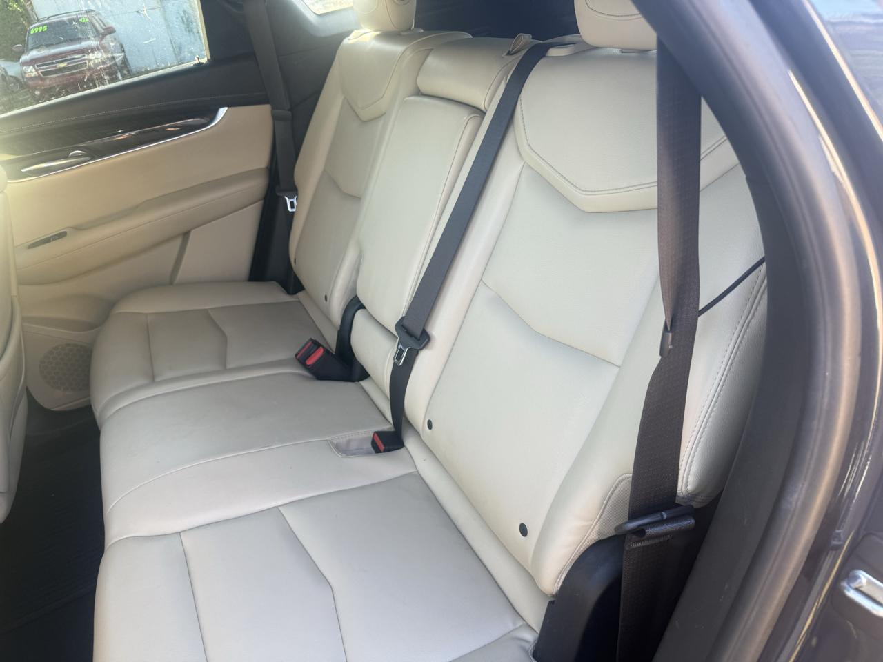 Cadillac XT5 Base 2018
