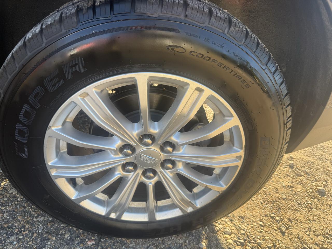 Cadillac XT5 Base 2018