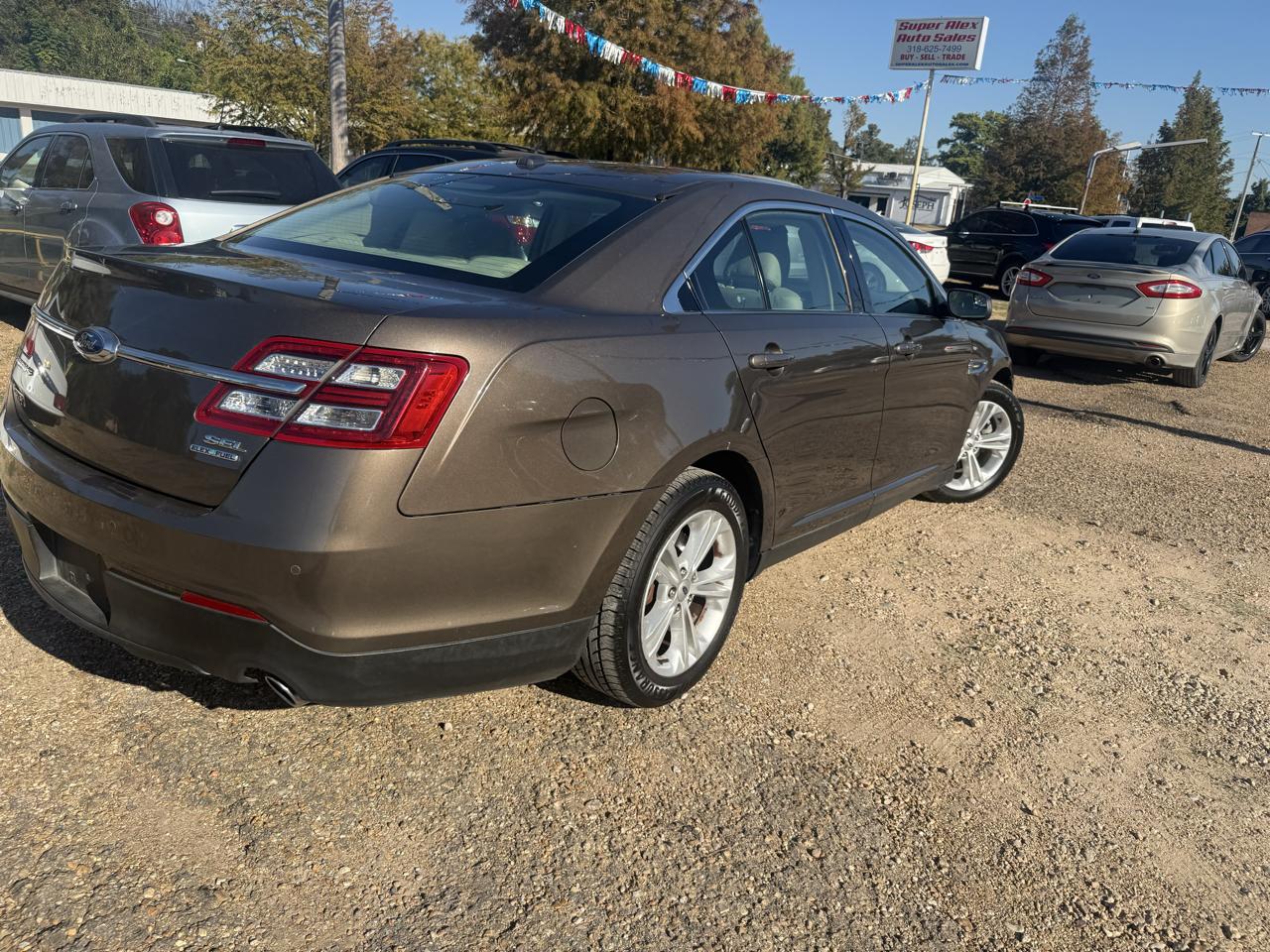Ford Taurus SEL FWD 2016