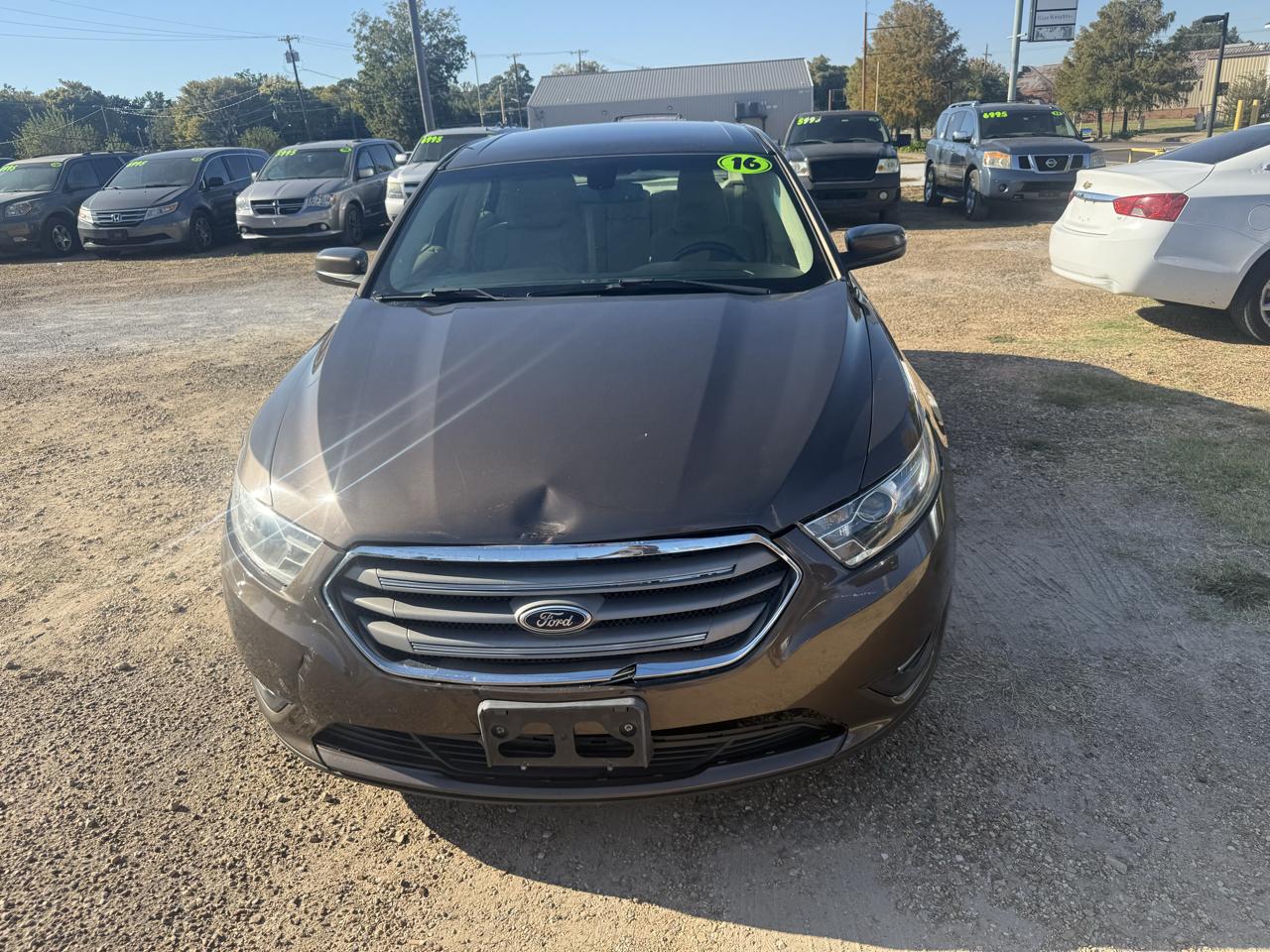 Ford Taurus SEL FWD 2016