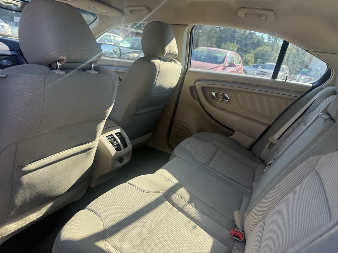 Ford Taurus SEL FWD 2016