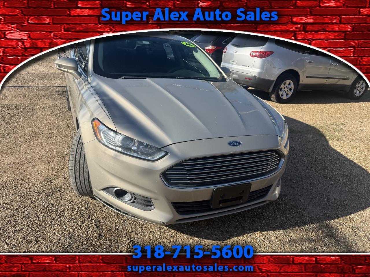 Ford Fusion SE 2016