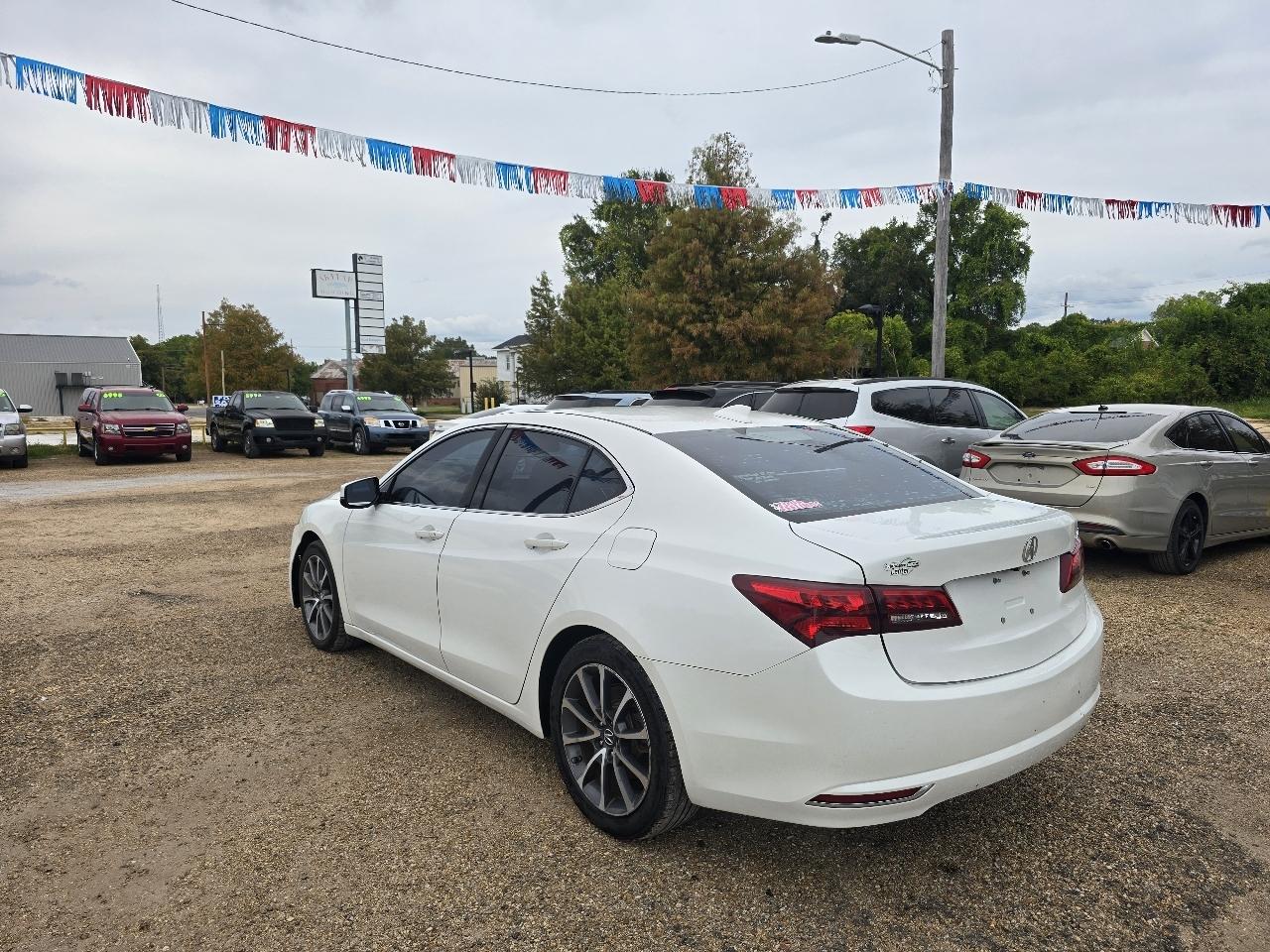 Acura TLX 9-Spd AT 2015