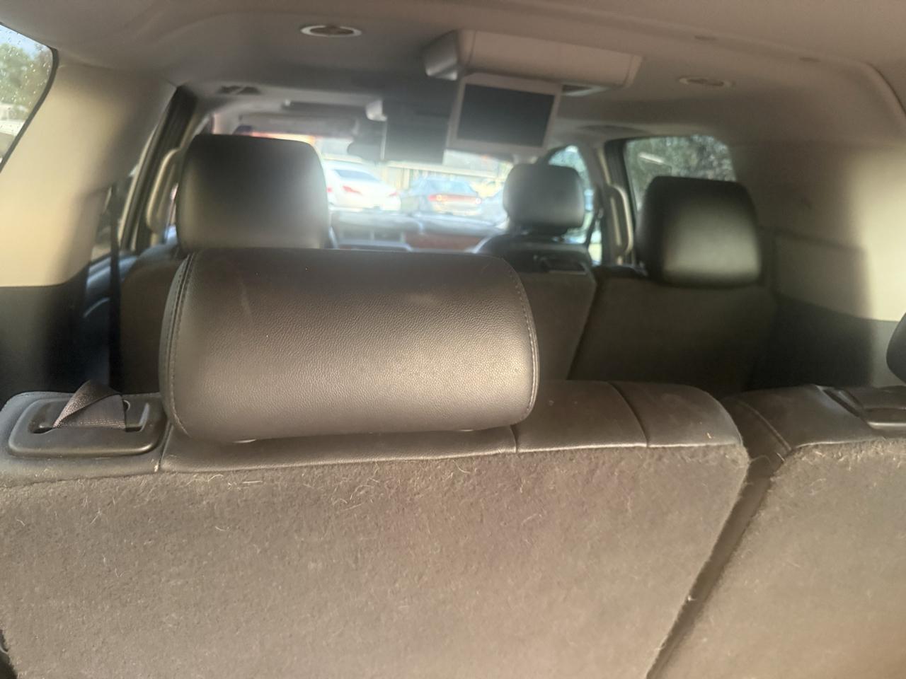 Chevrolet Suburban LT 1500 2WD 2012