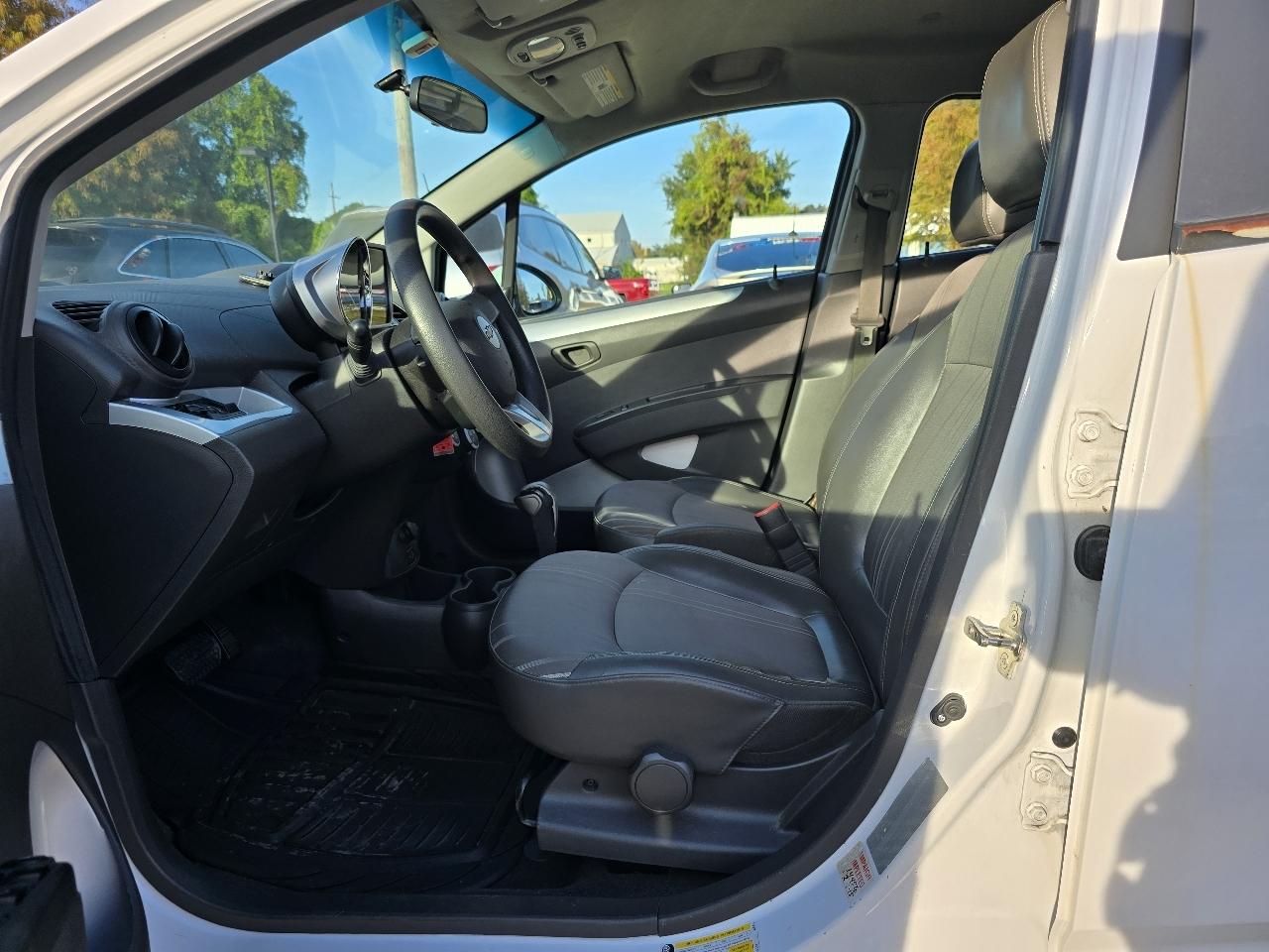 Chevrolet Spark 1LT 2014