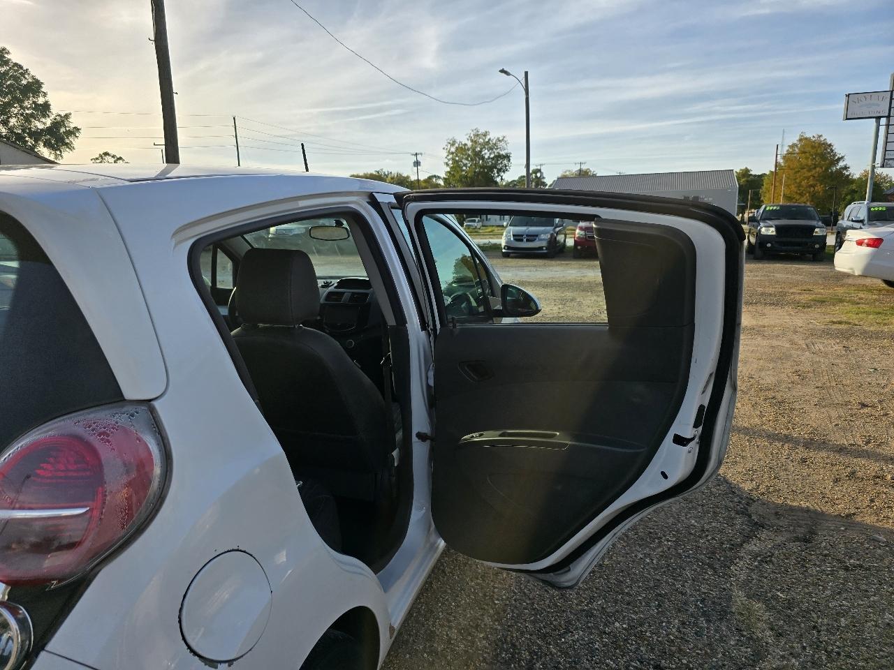 Chevrolet Spark 1LT 2014