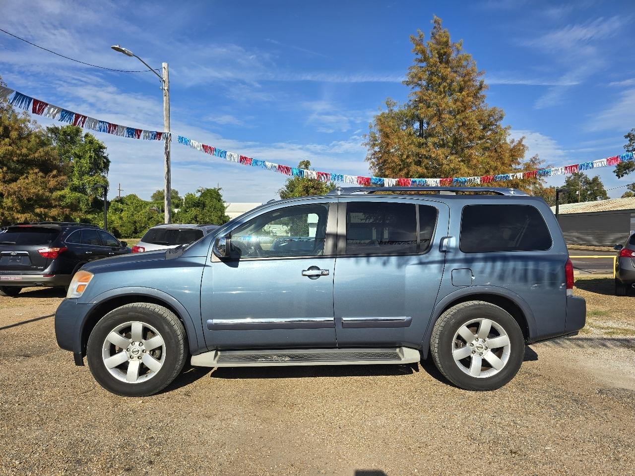 Nissan Armada SL 2WD 2011