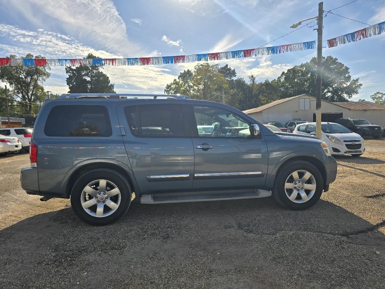 Nissan Armada SL 2WD 2011