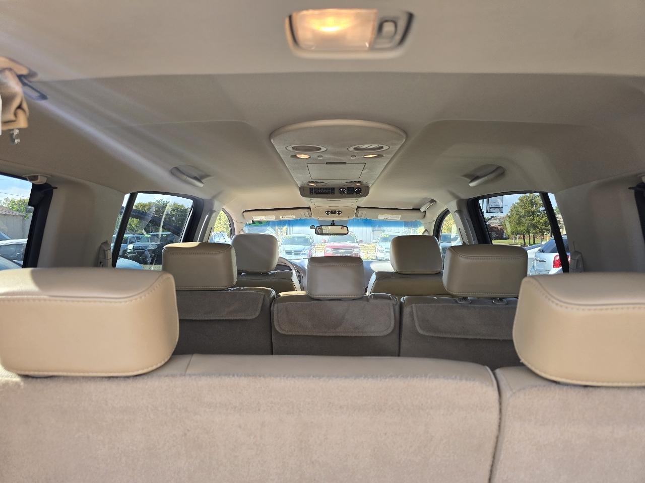 Nissan Armada SL 2WD 2011