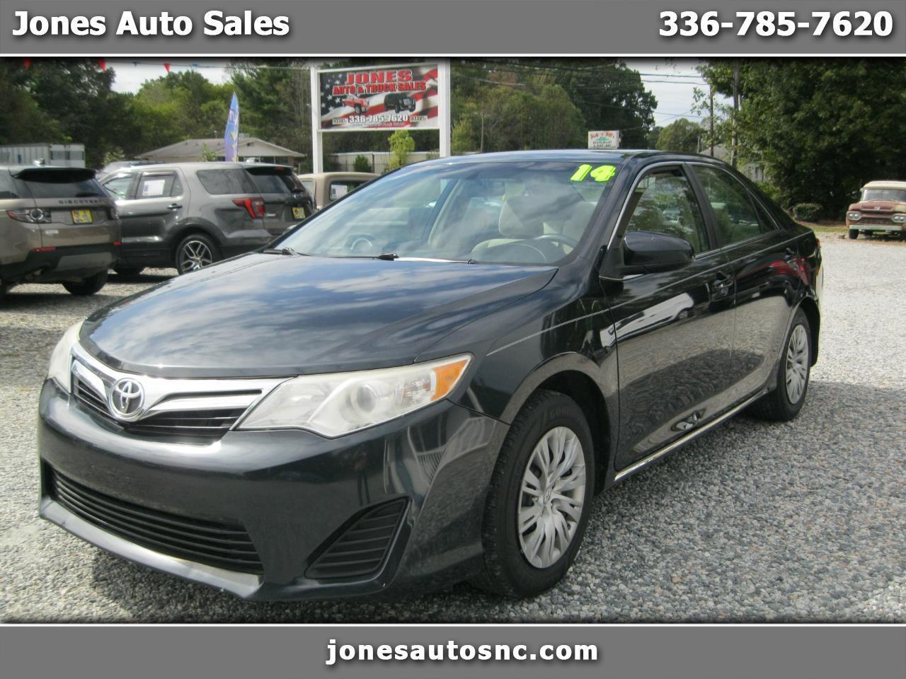 2014 Toyota Camry LE