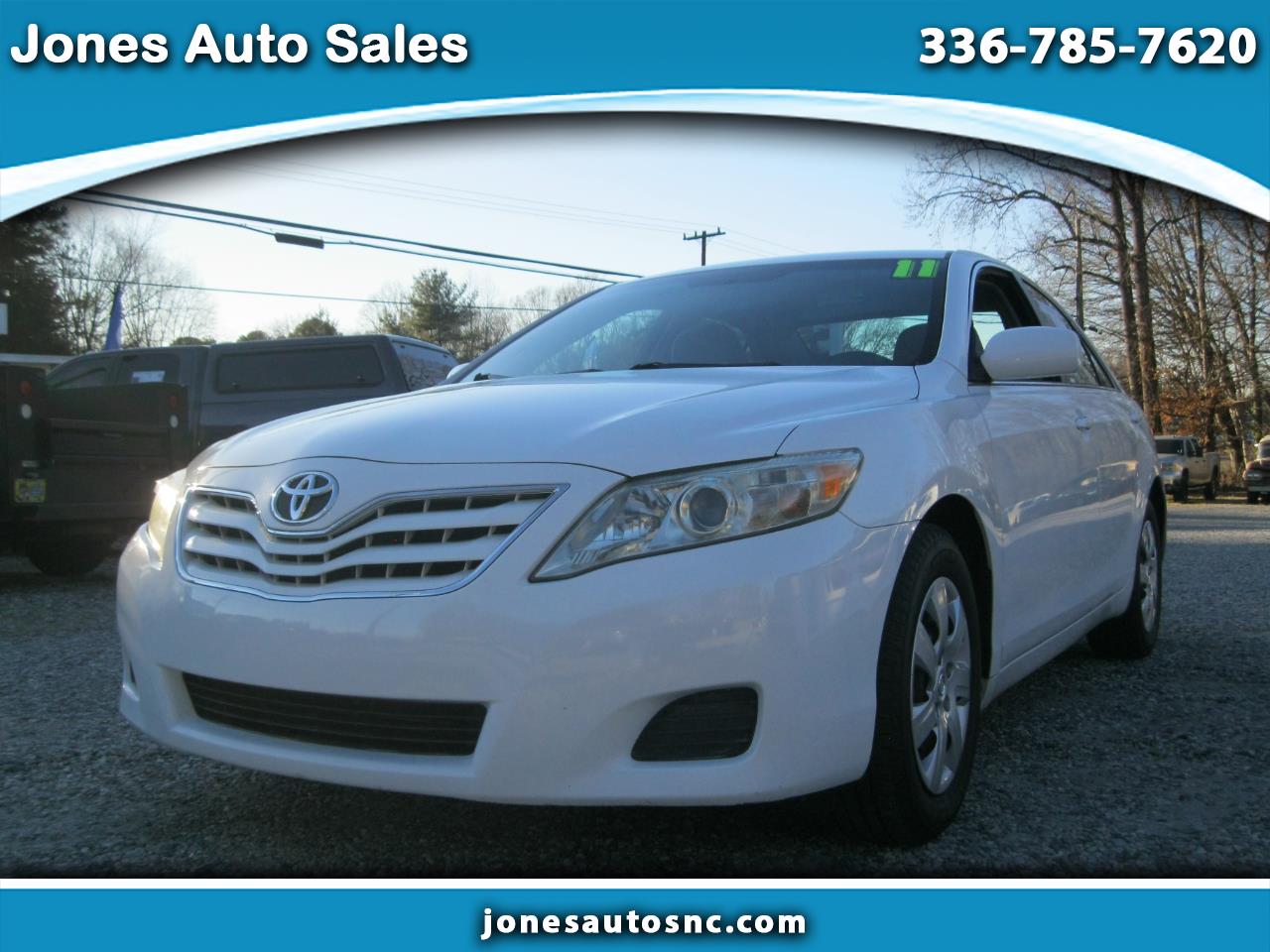2011 Toyota Camry Base 4D Sedan