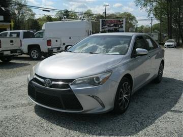 2017 Toyota Camry XLE Auto (Natl)