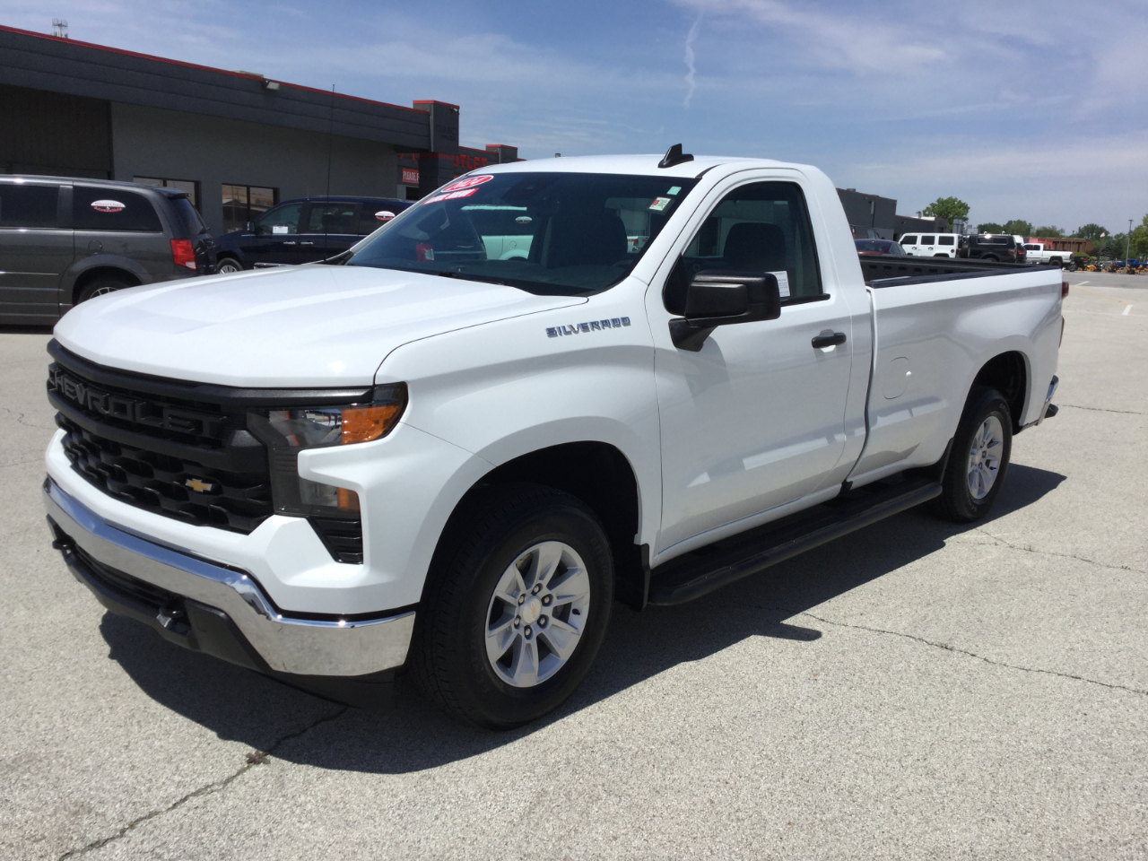 Chevrolet Silverado 1500 2WD Reg Cab 140" Work Truck 2024
