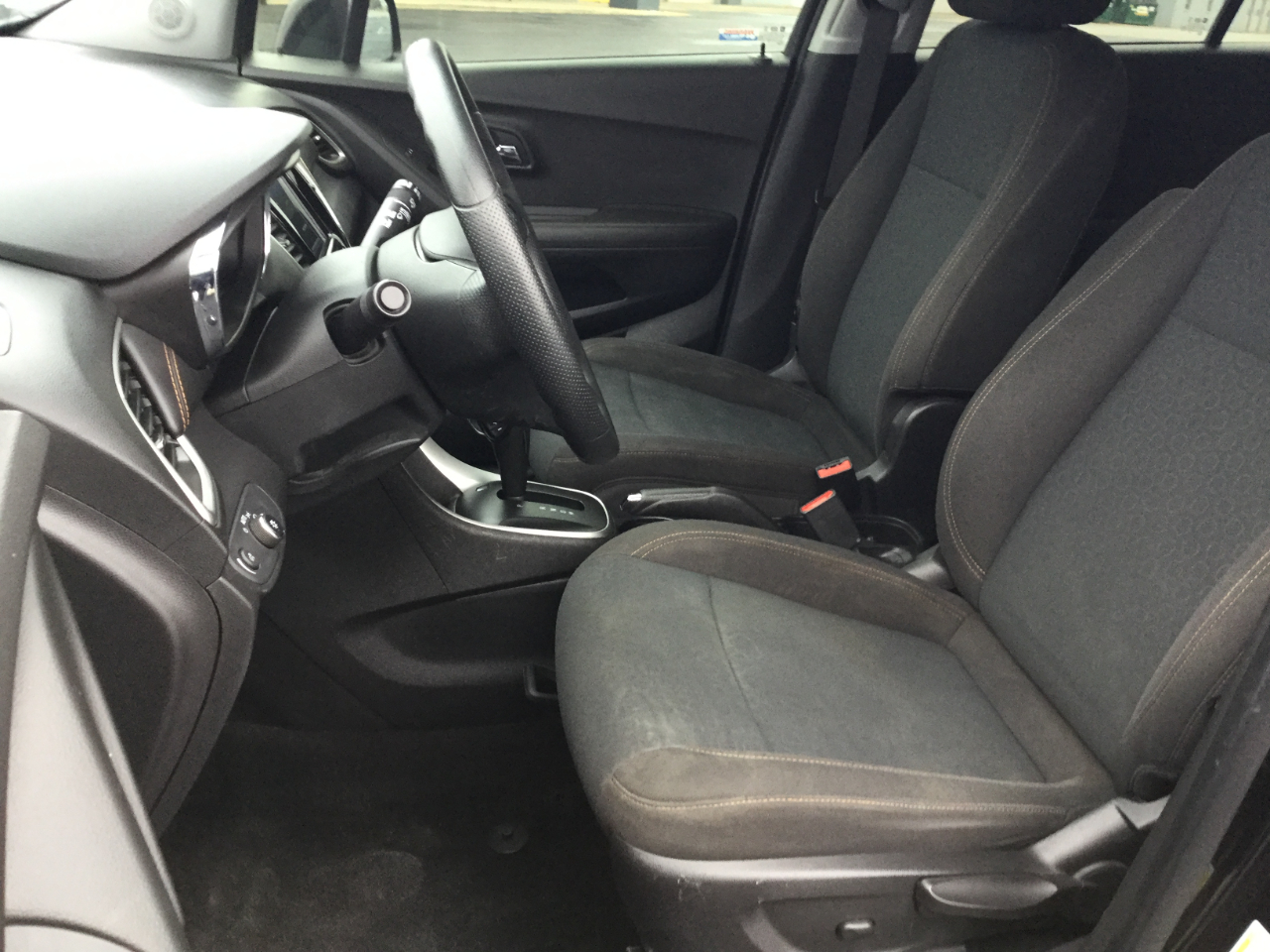 Chevrolet Trax FWD 4dr LS 2020