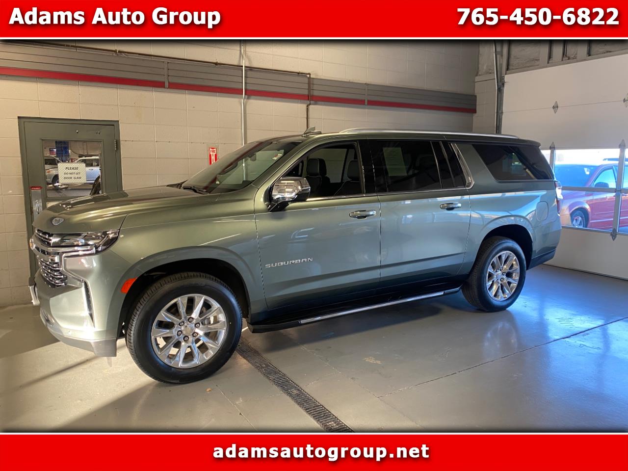 2023 Chevrolet Suburban 4WD 4dr Premier