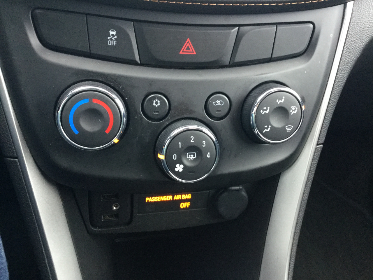 Chevrolet Trax FWD 4dr LT 2020