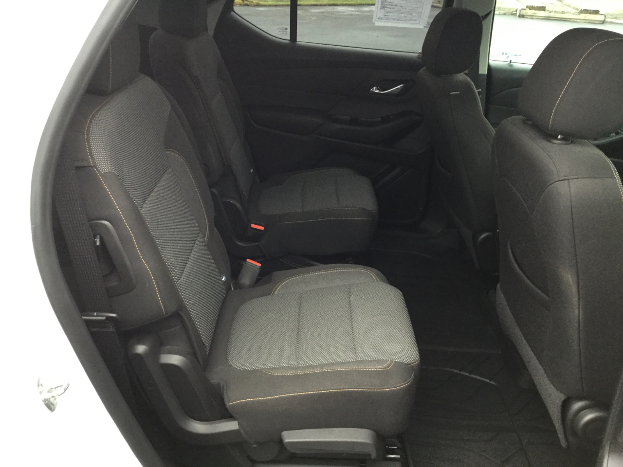 Chevrolet Traverse FWD 4dr LT Cloth w/1LT 2019