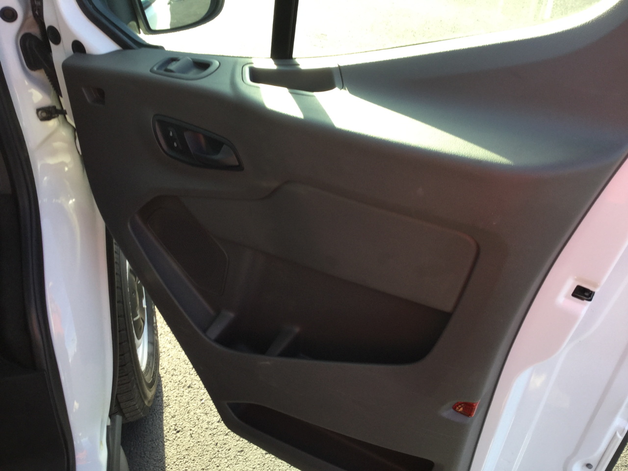 Ford Transit Cargo Van T-350 148" EL Hi Rf 9500 GVWR RWD 2022