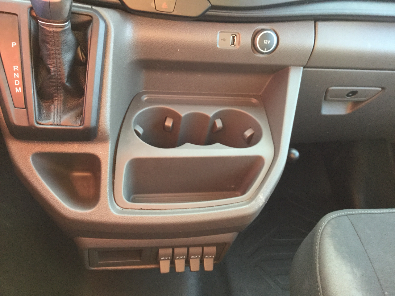 Ford Transit Cargo Van T-350 148" EL Hi Rf 9500 GVWR RWD 2022