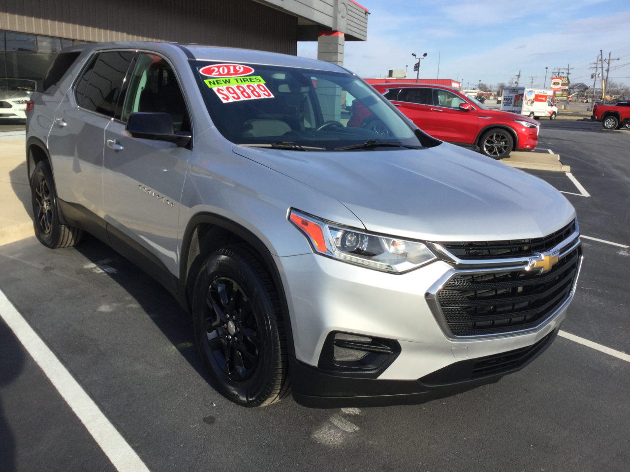 Chevrolet Traverse FWD 4dr LS w/1LS 2019