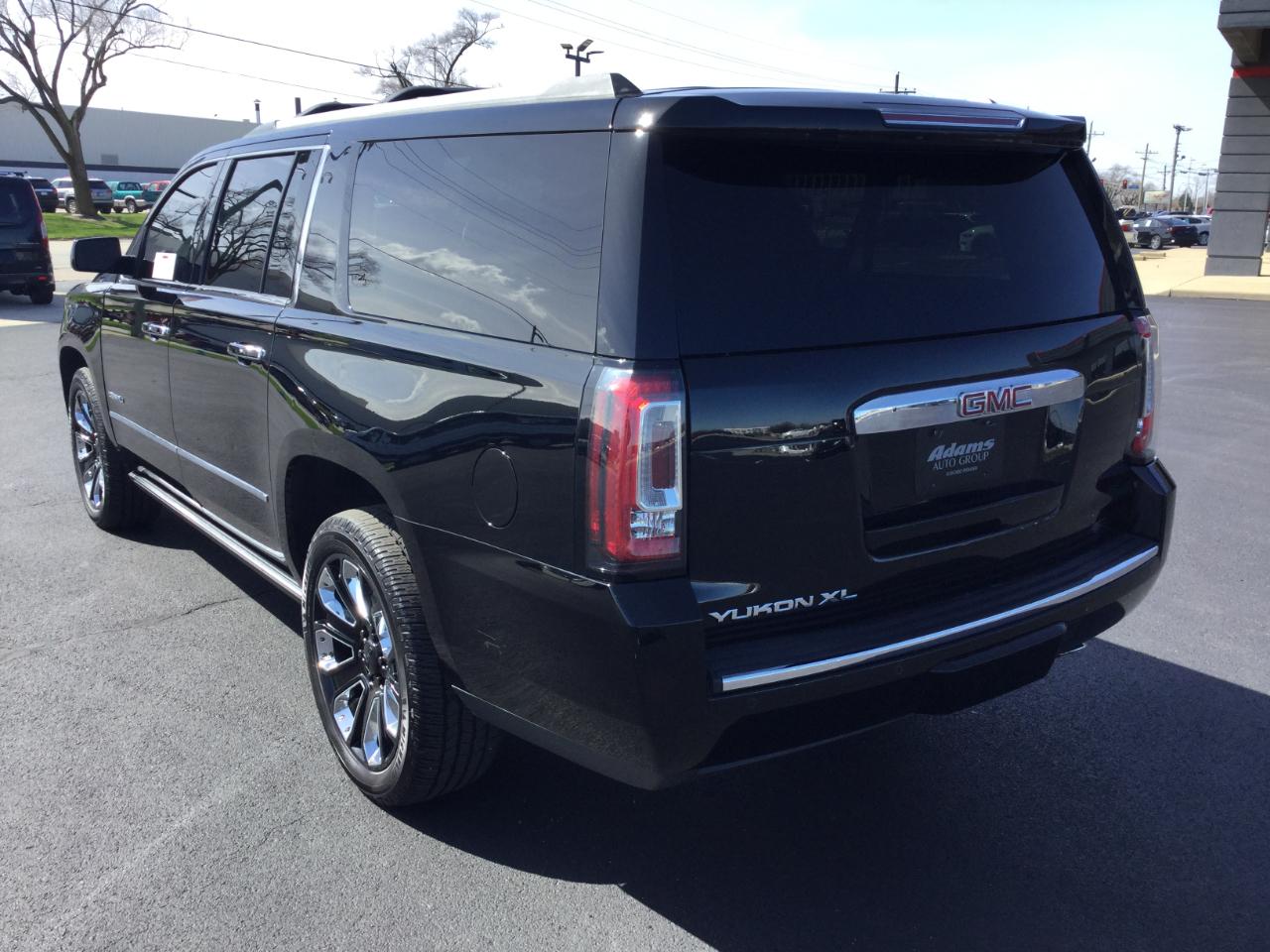 GMC Yukon XL 4WD 4dr Denali 2018