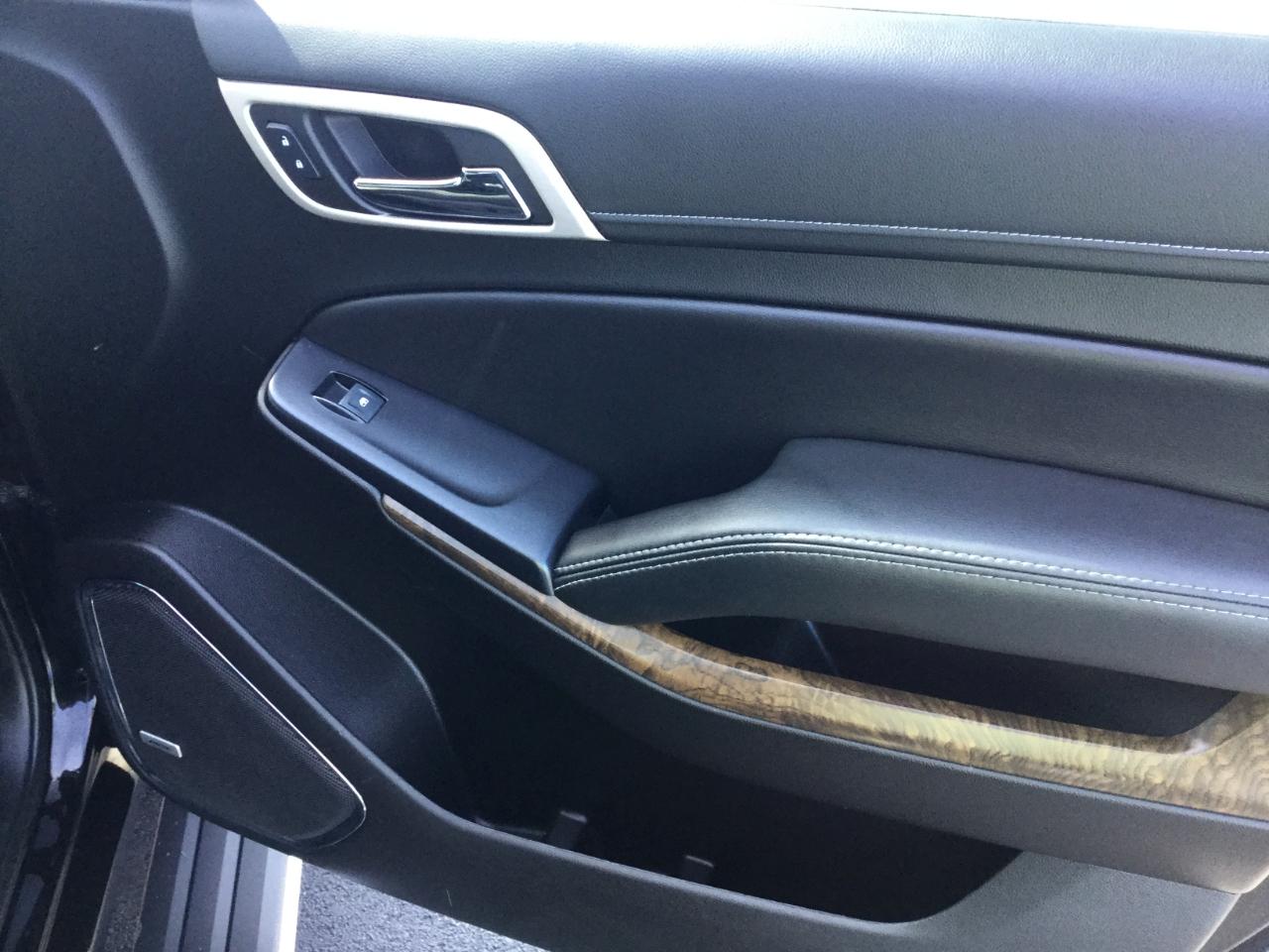 GMC Yukon XL 4WD 4dr Denali 2018