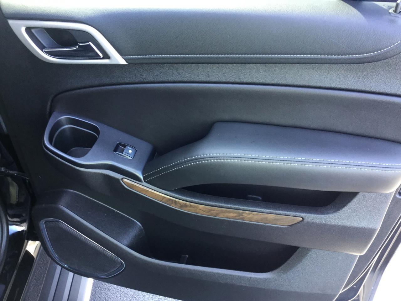 GMC Yukon XL 4WD 4dr Denali 2018