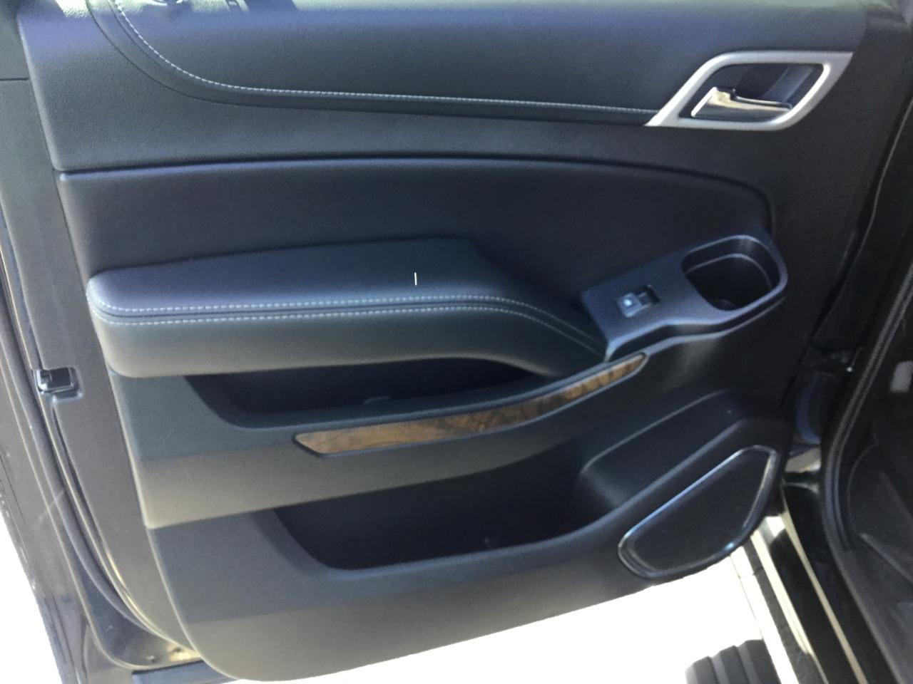 GMC Yukon XL 4WD 4dr Denali 2018