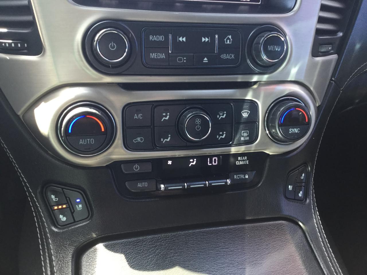 GMC Yukon XL 4WD 4dr Denali 2018