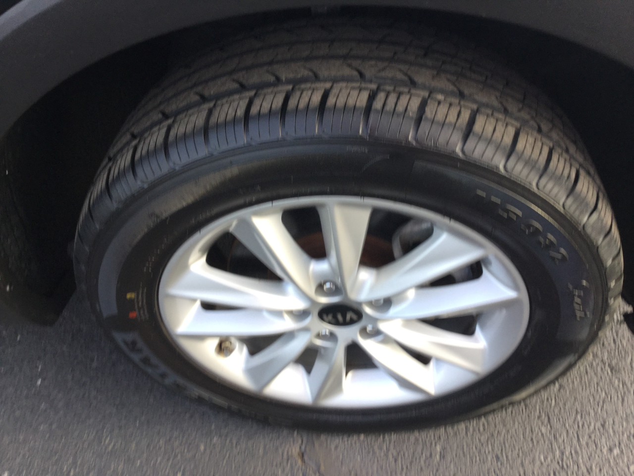 Kia Sorento L FWD 2019