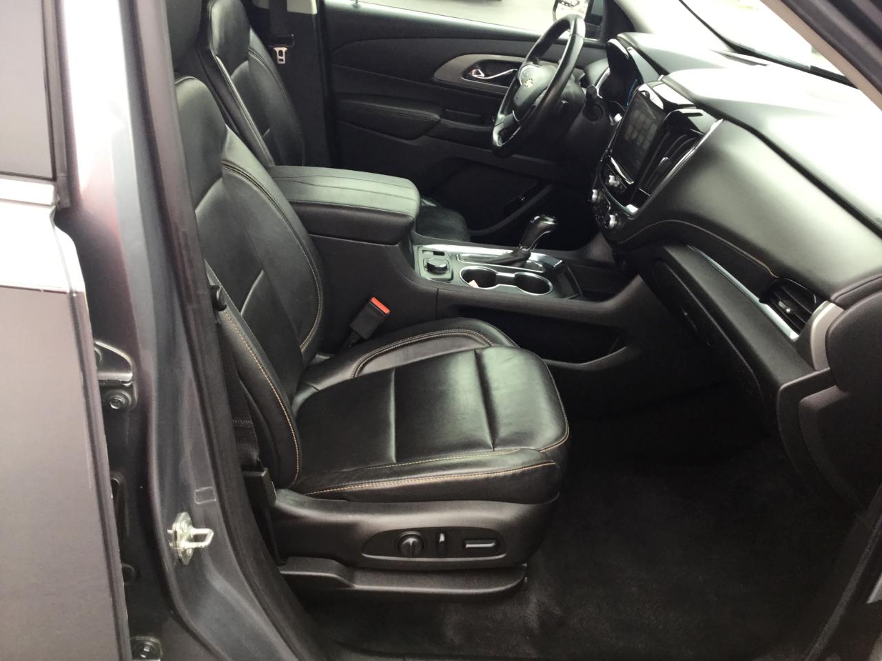 Chevrolet Traverse FWD 4dr LT Leather w/3LT 2019