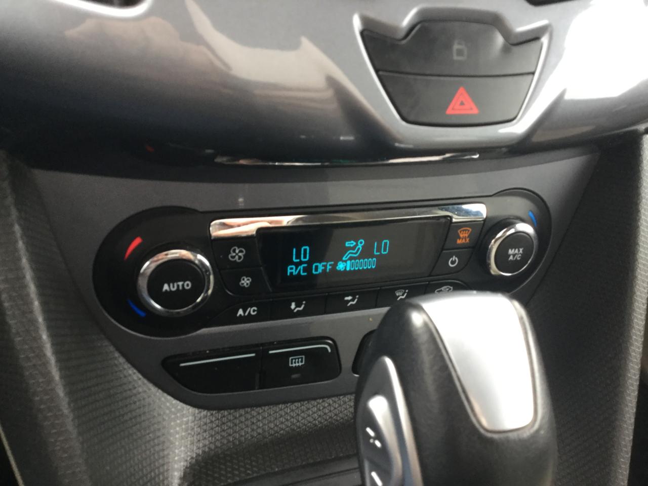 Ford Transit Connect Wagon 4dr Wgn LWB Titanium w/Rear Liftgate 2015