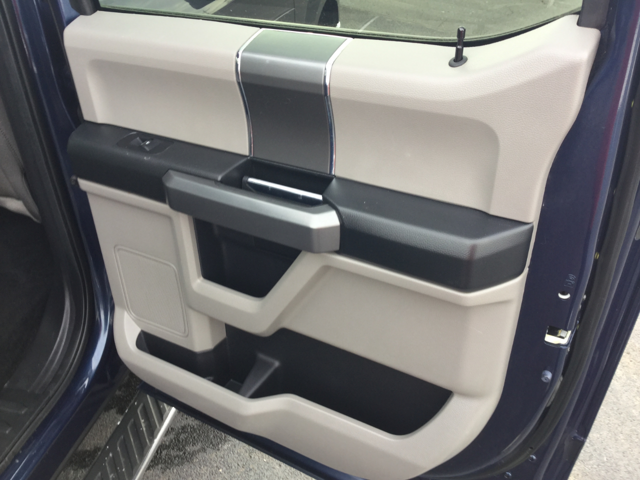 Ford F-150 XLT SuperCrew 5.5-ft. Bed 4WD 2018