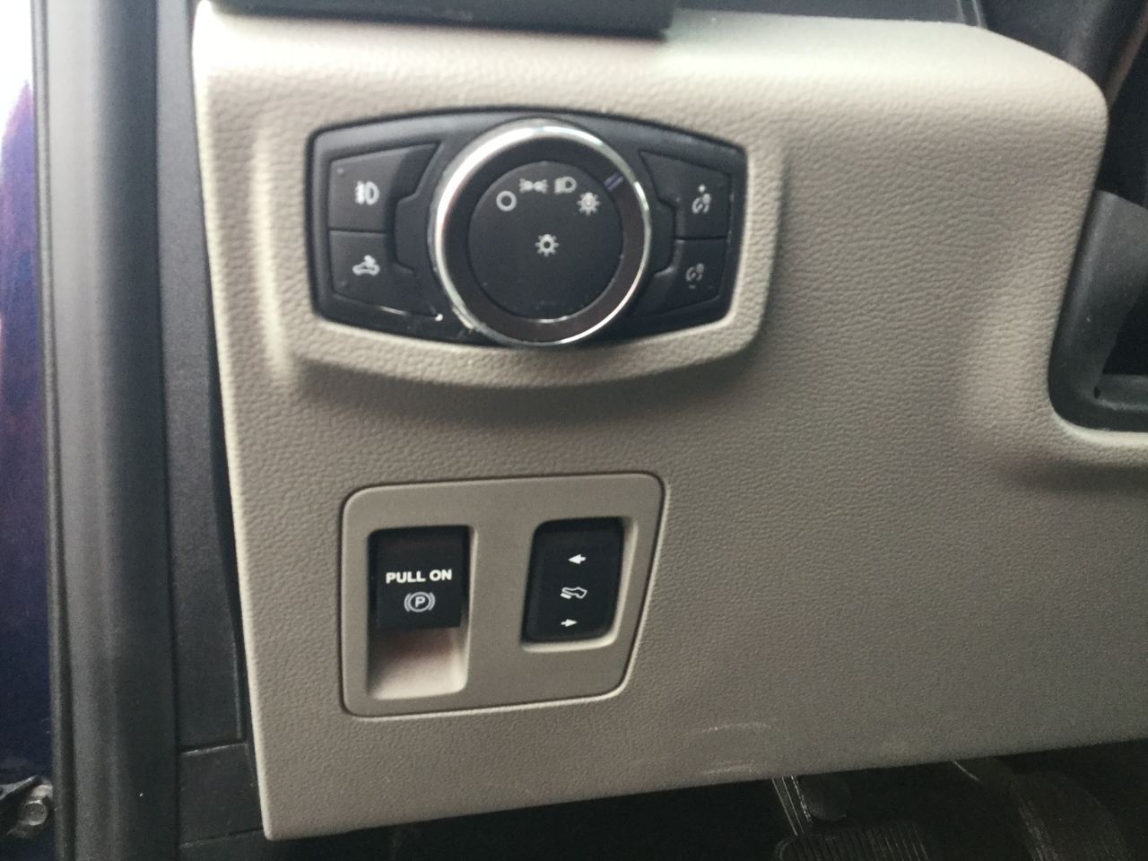 Ford F-150 XLT SuperCrew 5.5-ft. Bed 4WD 2018