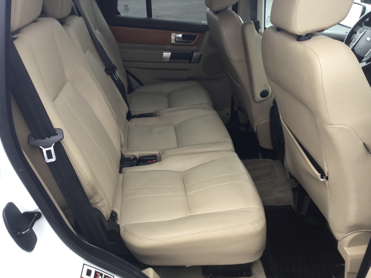 Land Rover LR4 4WD 4dr HSE 2013