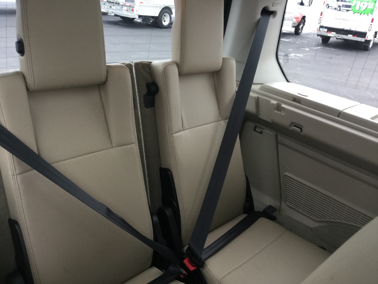 Land Rover LR4 4WD 4dr HSE 2013