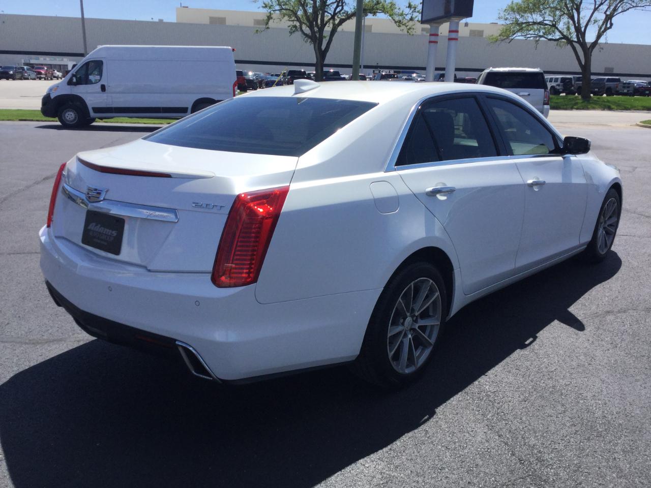 Cadillac CTS Sedan 4dr Sdn 2.0L Turbo Luxury AWD 2018