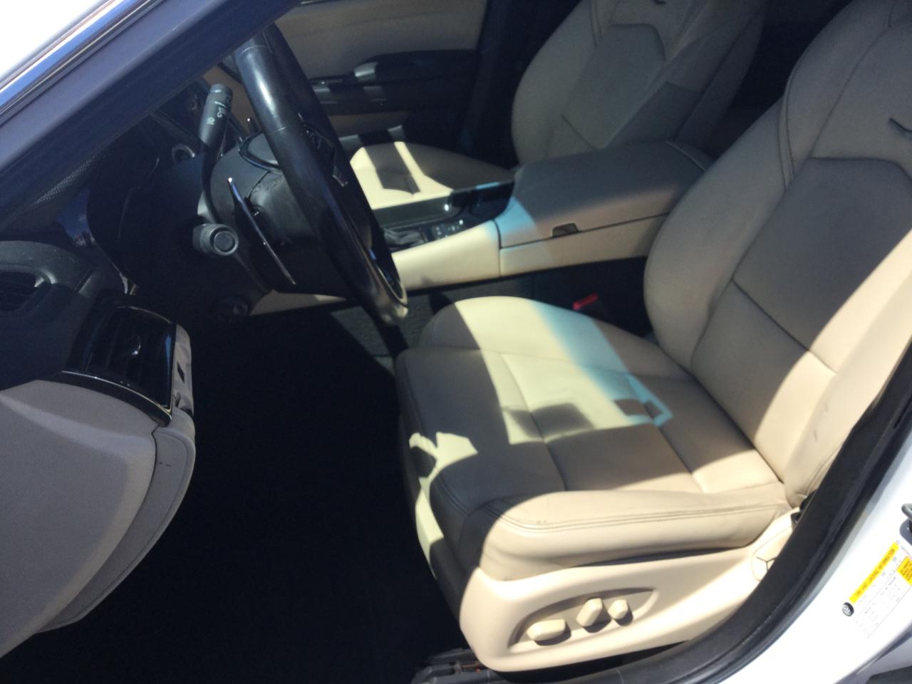 Cadillac CTS Sedan 4dr Sdn 2.0L Turbo Luxury AWD 2018