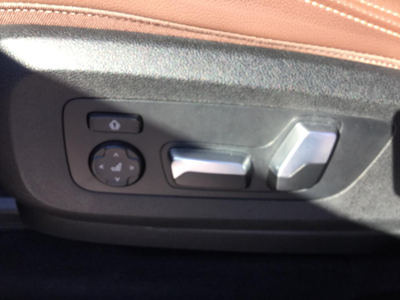 BMW X7 xDrive40i Sports Activity Vehicle 2019