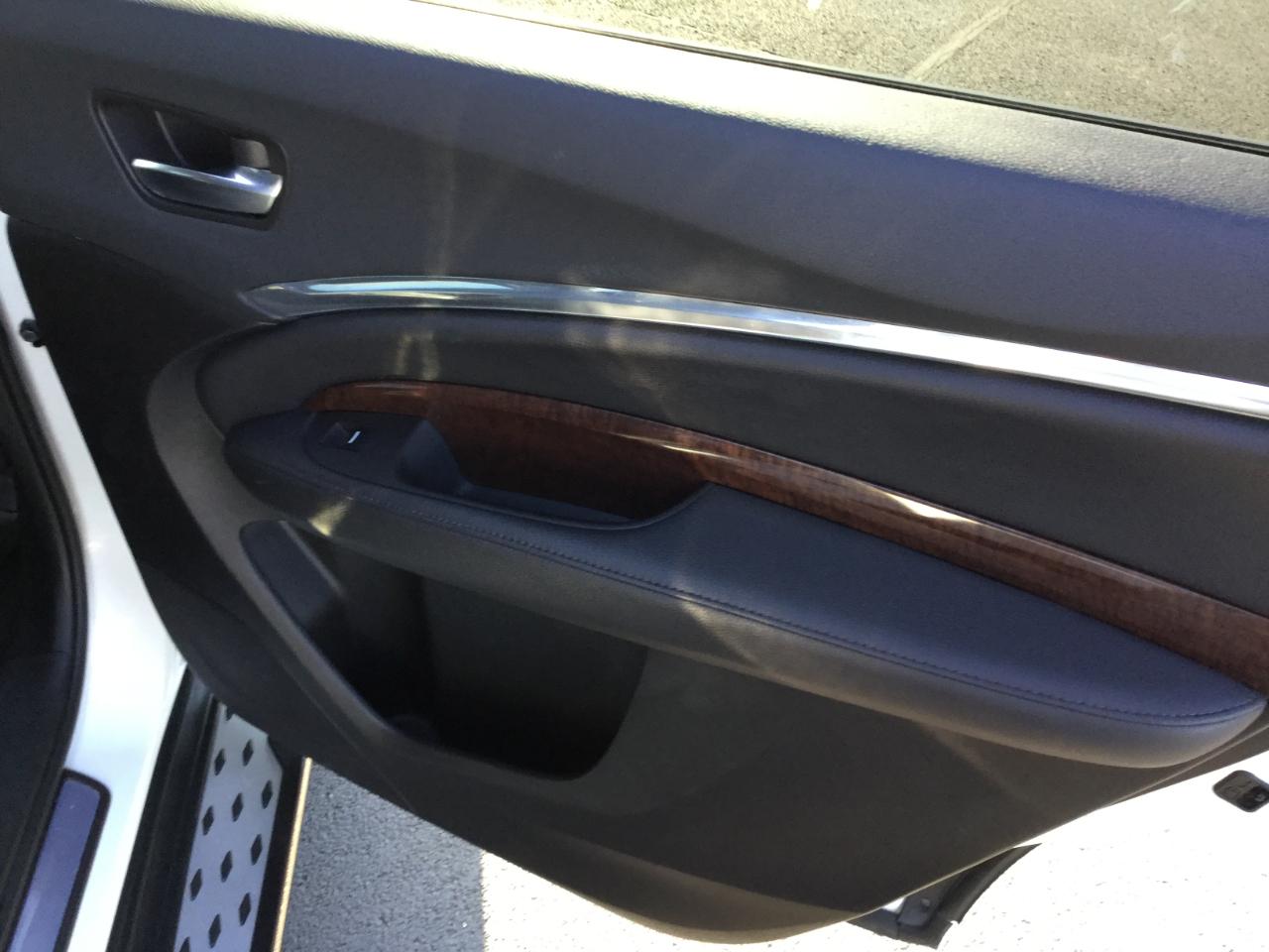 Acura MDX SH-AWD w/Technology Pkg 2018