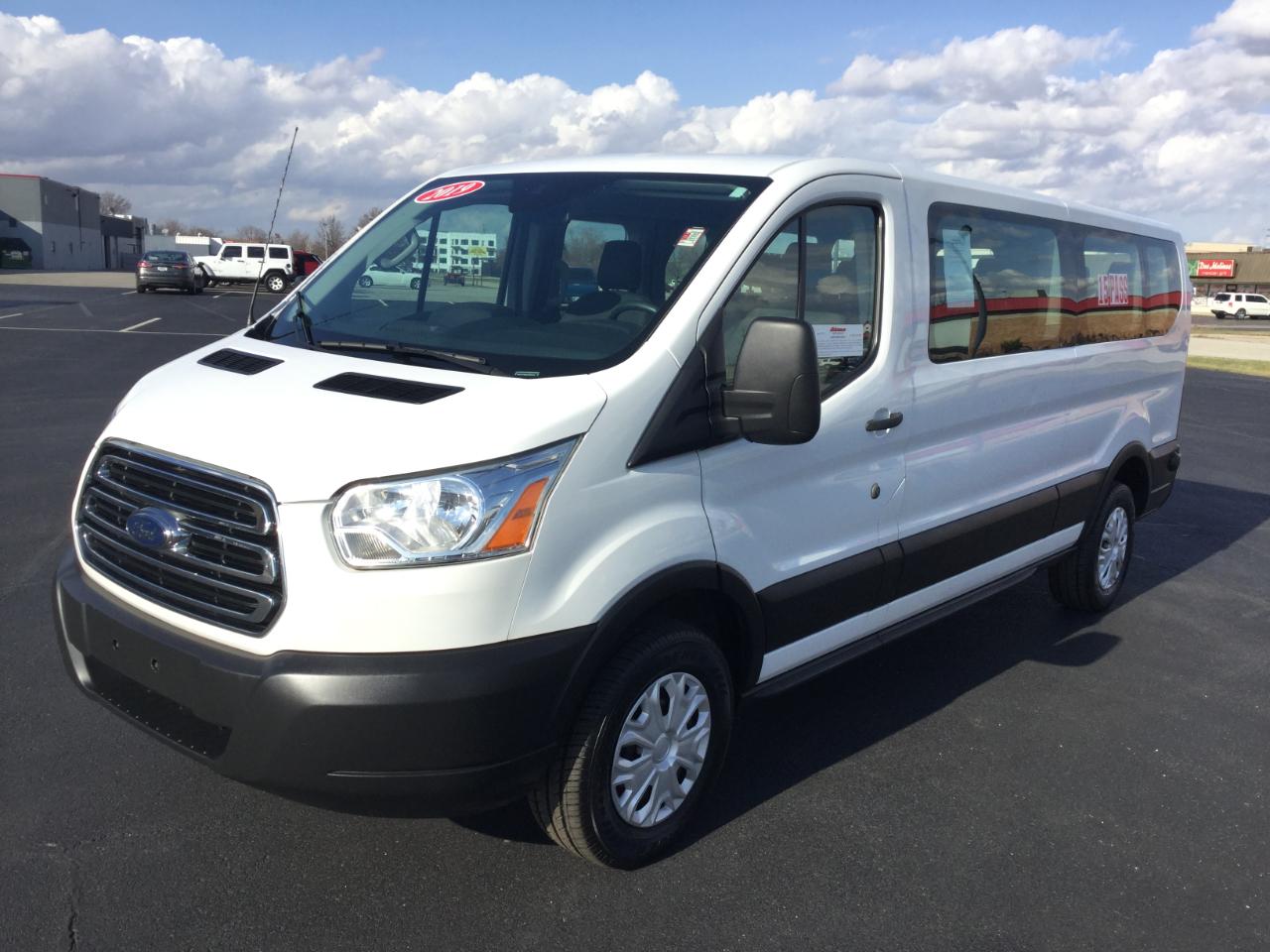 Ford Transit Passenger Wagon T-350 148" Low Roof XL Swing-Out RH Dr 2019