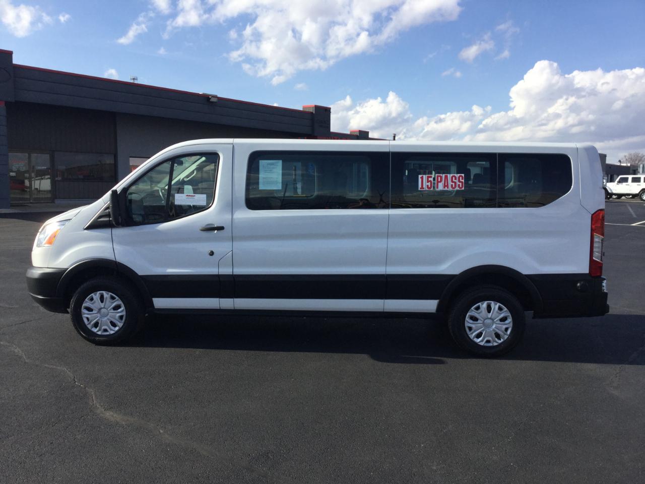 Ford Transit Passenger Wagon T-350 148" Low Roof XL Swing-Out RH Dr 2019