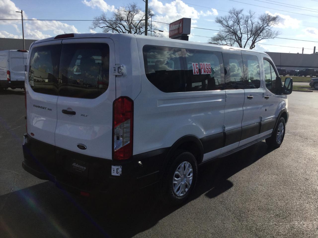 Ford Transit Passenger Wagon T-350 148" Low Roof XL Swing-Out RH Dr 2019