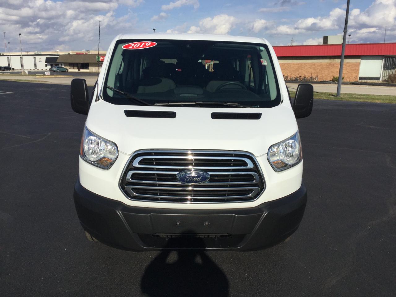 Ford Transit Passenger Wagon T-350 148" Low Roof XL Swing-Out RH Dr 2019